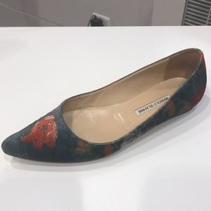 Velvet Manolo Blahnik Titto Flats